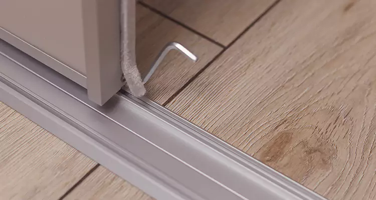 Squeaky Sliding Door Repair in DeBary, FL