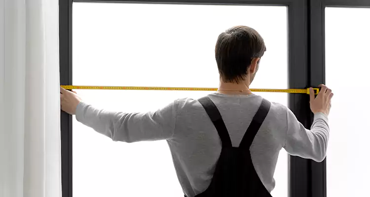 Retractable Deck Screens Repair in DeBary, FL