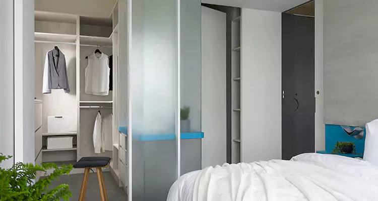 Closet Door Bi Fold Installation in DeBary, FL